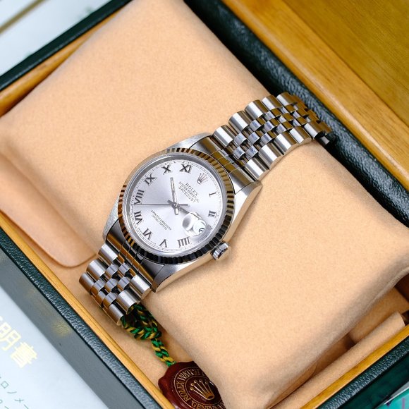 MEN'S ROLEX DATEJUST SILVER ROMAN DIAL FLUTED 36MM WATCH ORIGINAL BOX & PAPERS - Picture 1 of 12